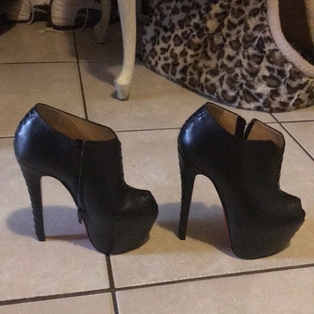 Authentic Christian Louboutin great condition